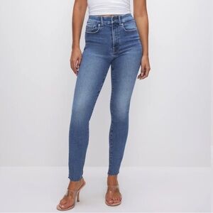 GOOD AMERICAN Always Fits Good Waist Skinny Jeans